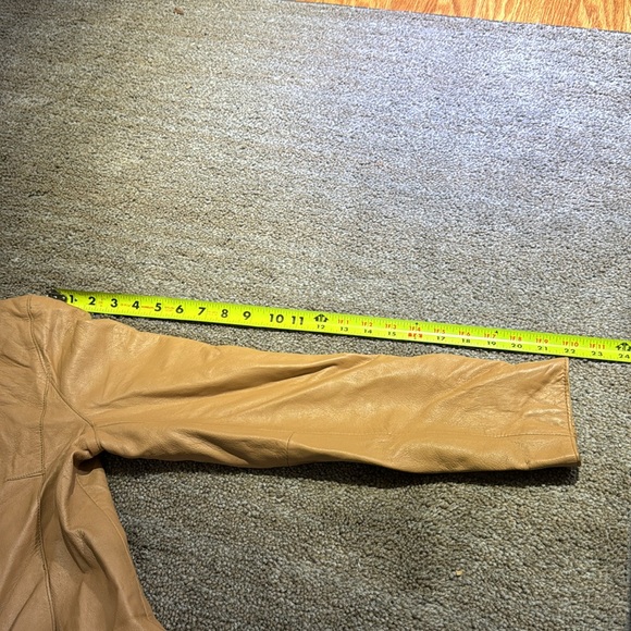 Women’s Wilson’s Leather Leather jacket size small tan in color          Bx8 - Picture 5 of 6